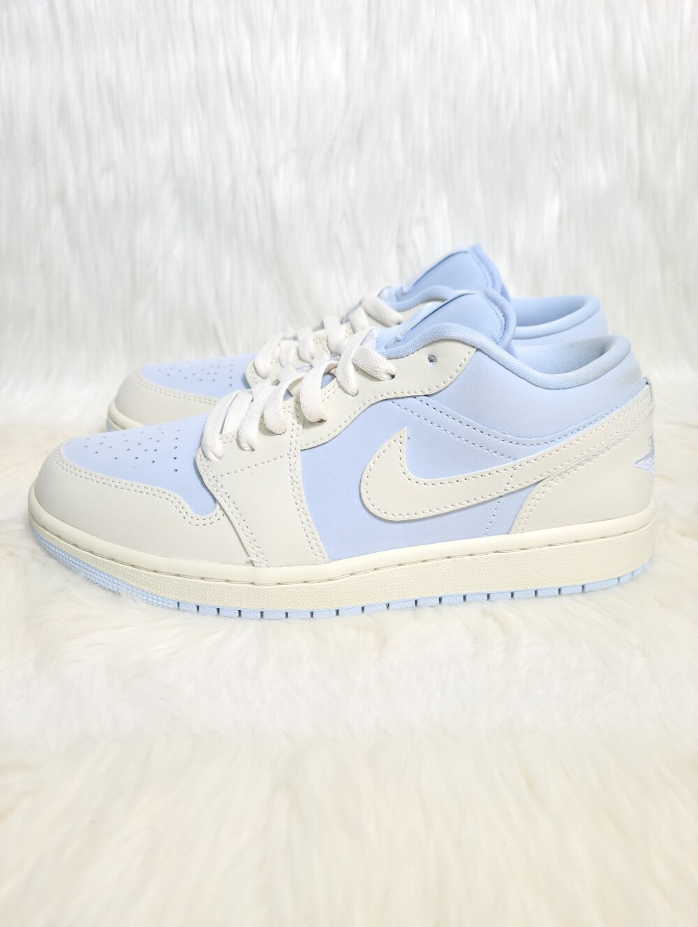 Nike Air Jordan 1 Retro Low SE Hydrogen Blue Sail Women 7.5 NEW - Picture 5 of 8
